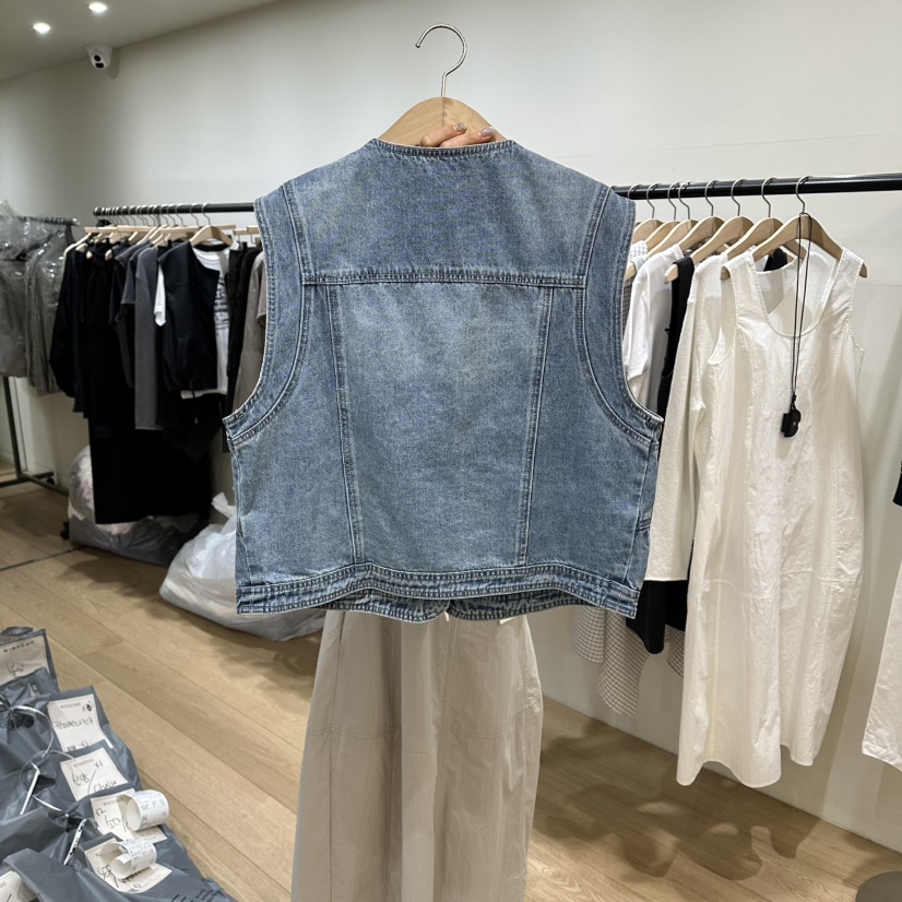 WINSOME韓國東大門代購女裝新款人氣推薦26春夏職業時尚馬甲WINSOME馬甲