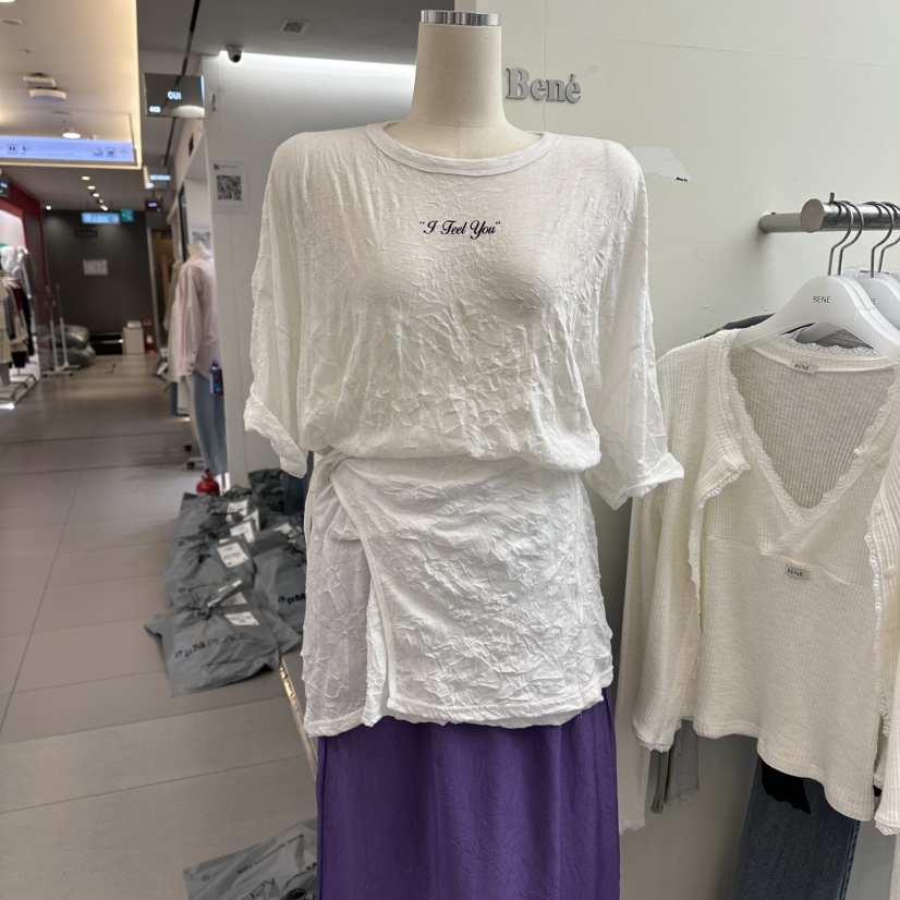 BENE韓國東大門代購女士新品休閑熱賣職業人氣推薦時尚T恤BENET恤圖色1