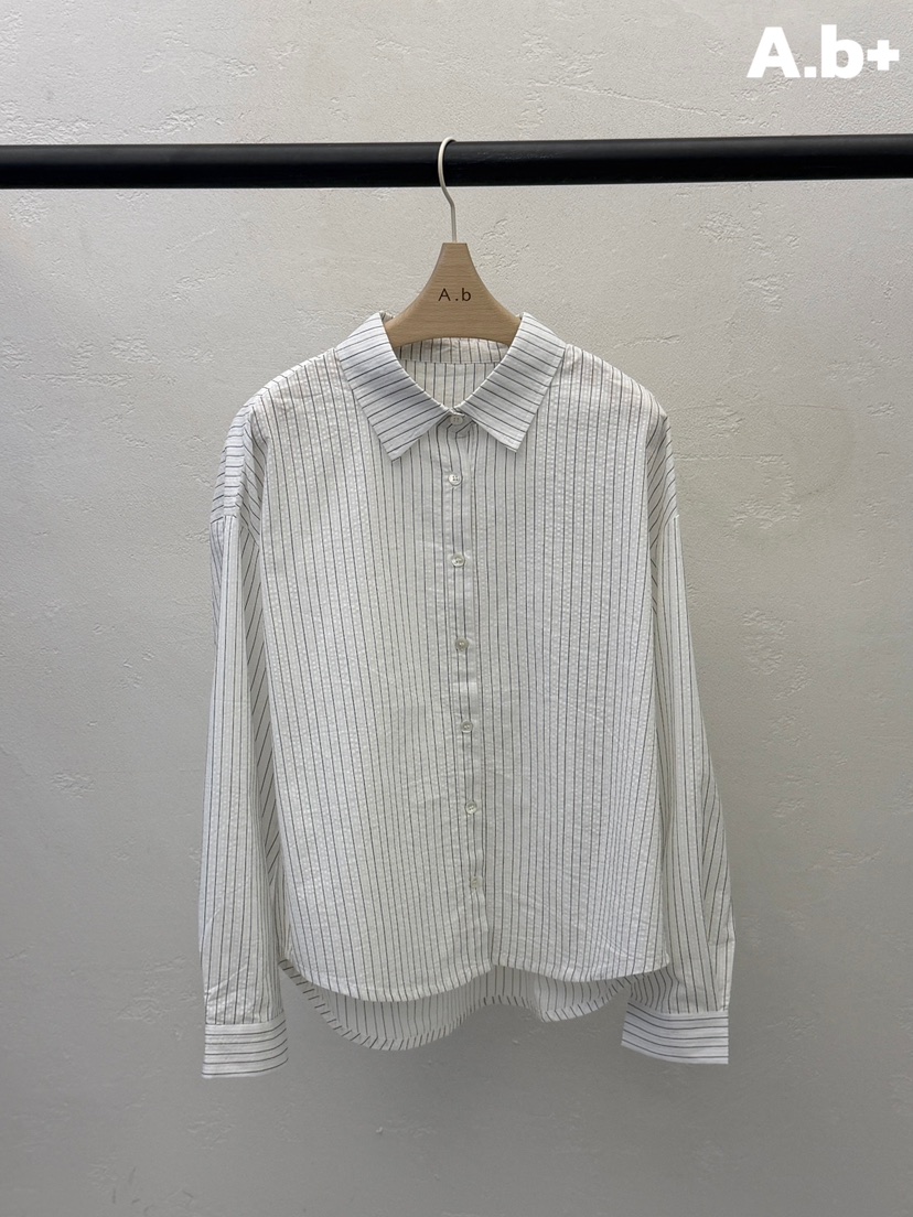 AUTUMN BEIGE PLUS韓國直郵實拍女裝新款推薦襯衫蕾絲衫A.b/AUTUMN BEIGE襯衫/蕾絲衫圖色1