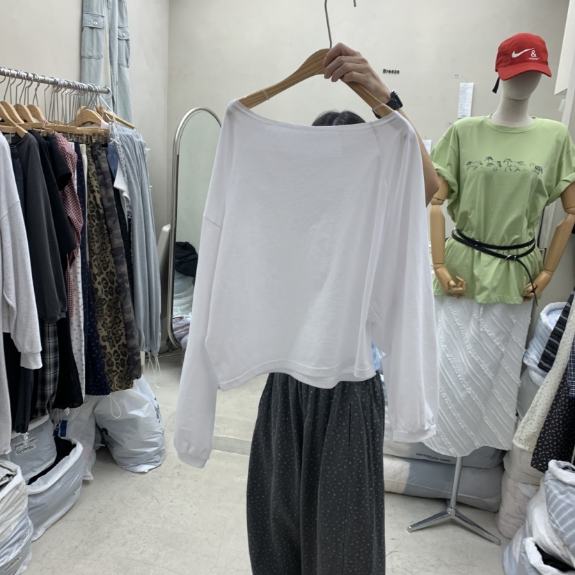 BREEZE韓國直郵女士新款職業人氣休閑熱賣長袖T恤不含內搭BREEZE長袖T恤圖色2