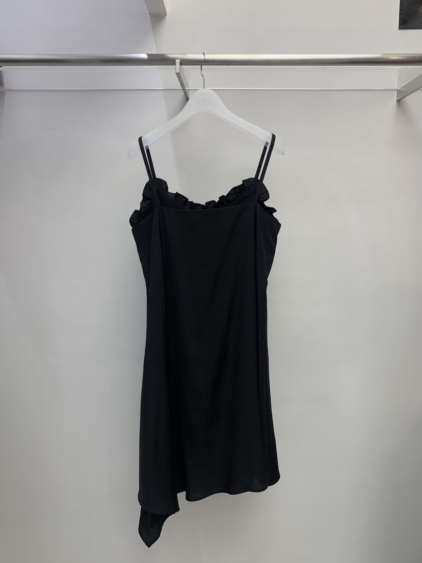 TRUE東大門實拍女裝新款26春夏職業推薦人氣真品時尚連衣裙TRUE連衣裙