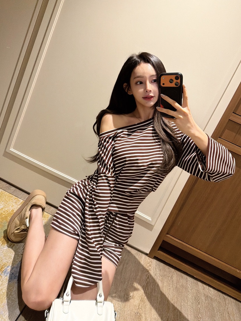 CLOTH東大門代購女士新款休閑推薦26春夏人氣套裝圓領條紋CLOTH套裝