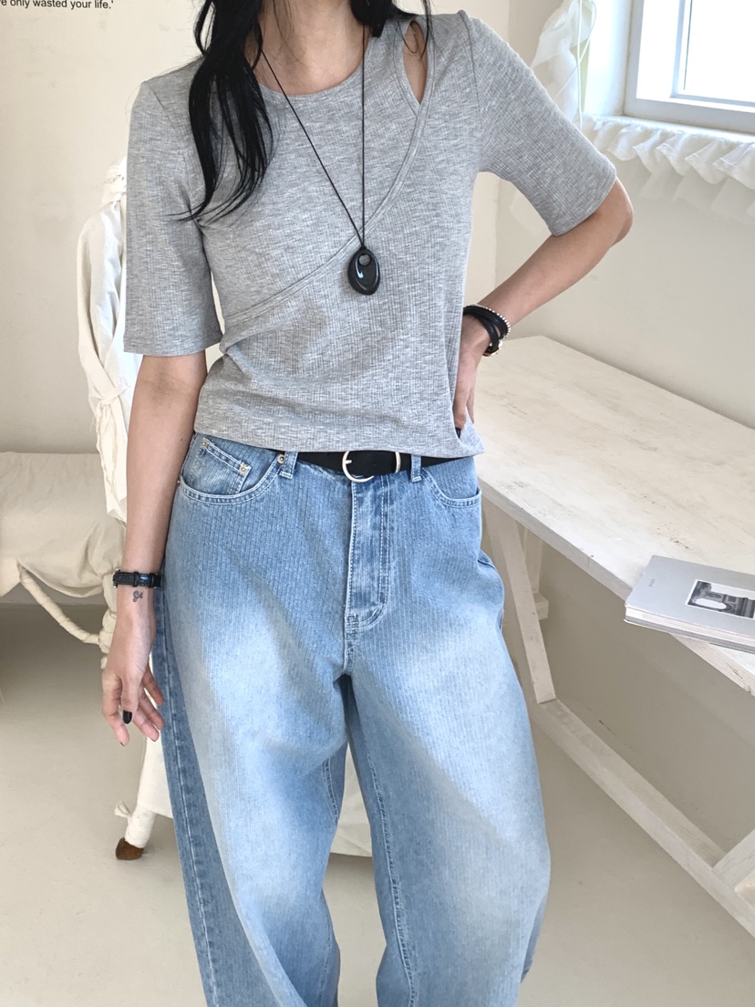 DAVICHI/D.SECOND韓國東大門直郵女士新款熱賣職業人氣T恤DAVICHI/D.SECONDT恤