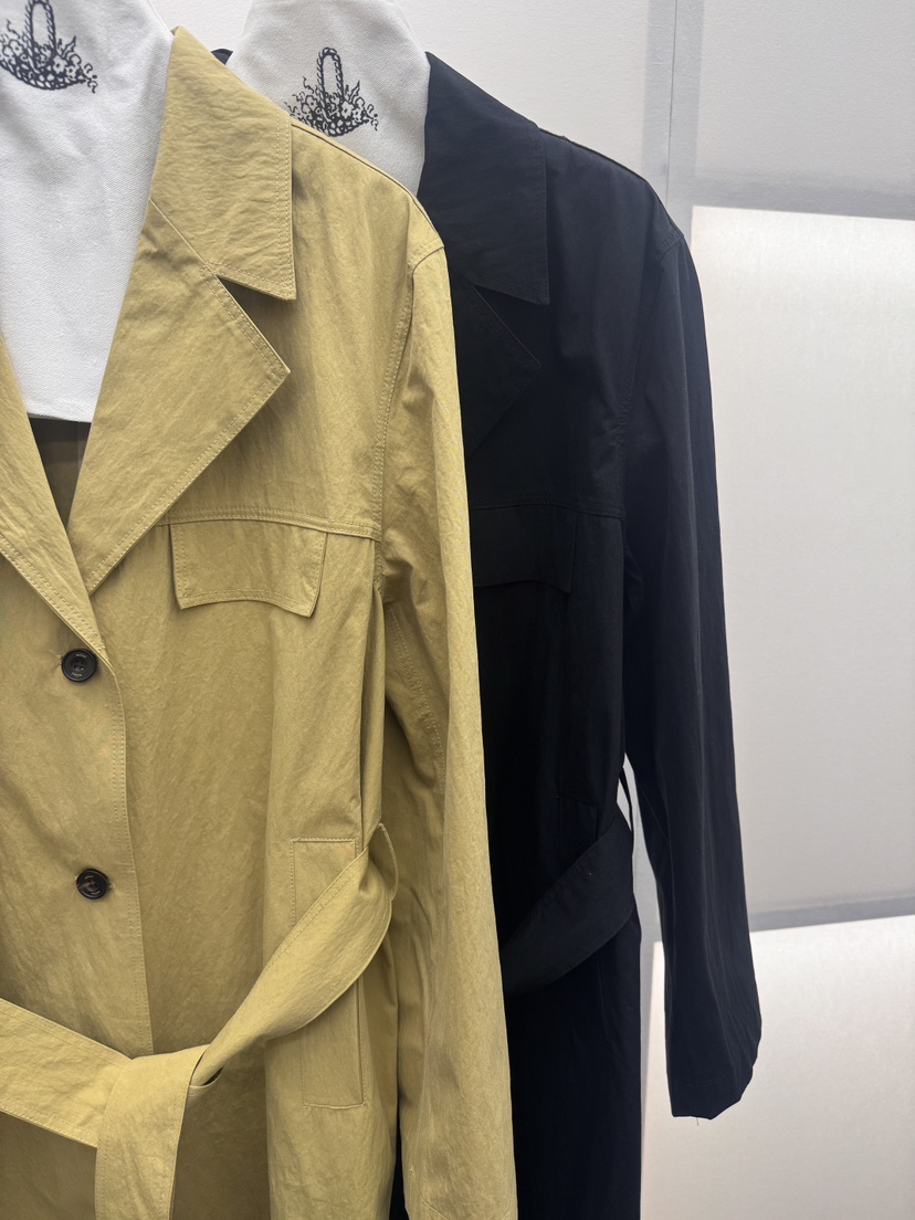 MILUI韓國代購女士新款人氣熱賣職業休閑推薦長款風衣含腰帶MILUI長款風衣