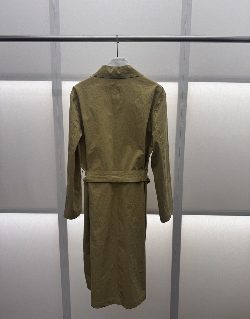 MILUI韓國代購女士新款人氣熱賣職業休閑推薦長款風衣含腰帶MILUI長款風衣