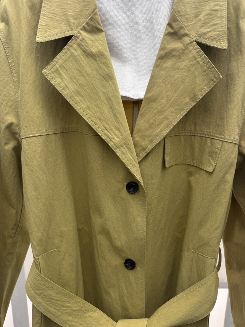 MILUI韓國代購女士新款人氣熱賣職業休閑推薦長款風衣含腰帶MILUI長款風衣