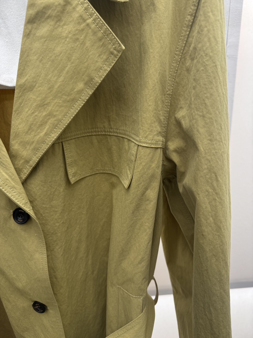 MILUI韓國代購女士新款人氣熱賣職業休閑推薦長款風衣含腰帶MILUI長款風衣