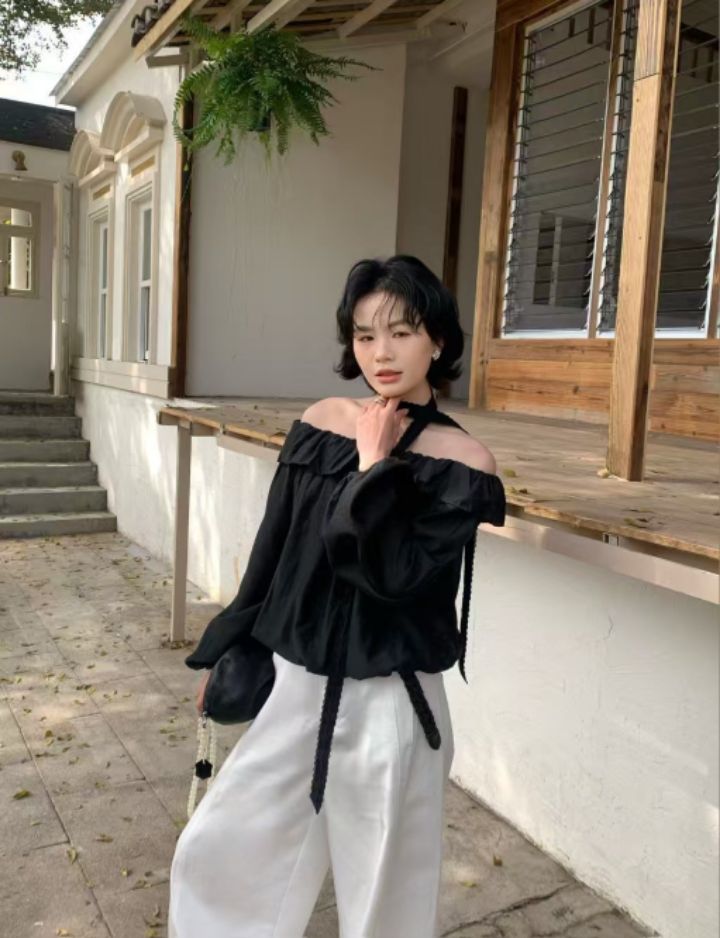 BOBBIE DOLL韓國直郵女裝新款職業人氣襯衫蕾絲衫含脖帶BOBBIE DOLL襯衫/蕾絲衫