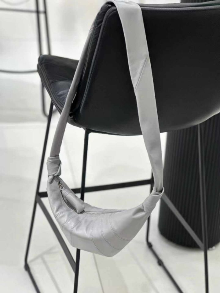 TROUVAILLE韓國直郵實拍女士新款熱賣人氣單肩斜跨包羊皮TROUVAILLE單肩/斜跨包