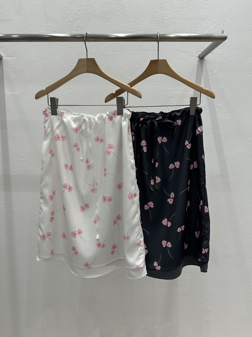 FLASH/I LOVE ME韓國代購女裝新品推薦休閑半身裙中短裙FLASH/I LOVE ME半身裙/中短裙