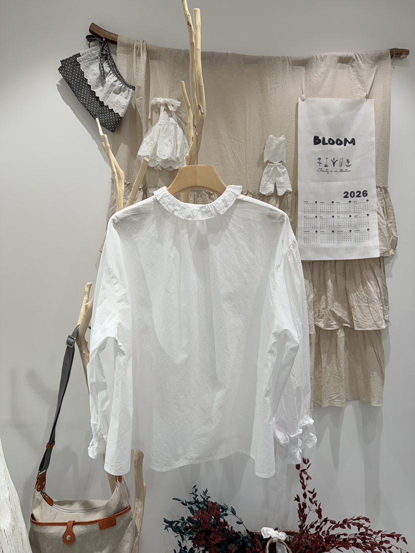 BLOOM韓國東大門代購女裝新品人氣熱賣時尚襯衫蕾絲衫荷葉邊BLOOM-S襯衫/蕾絲衫