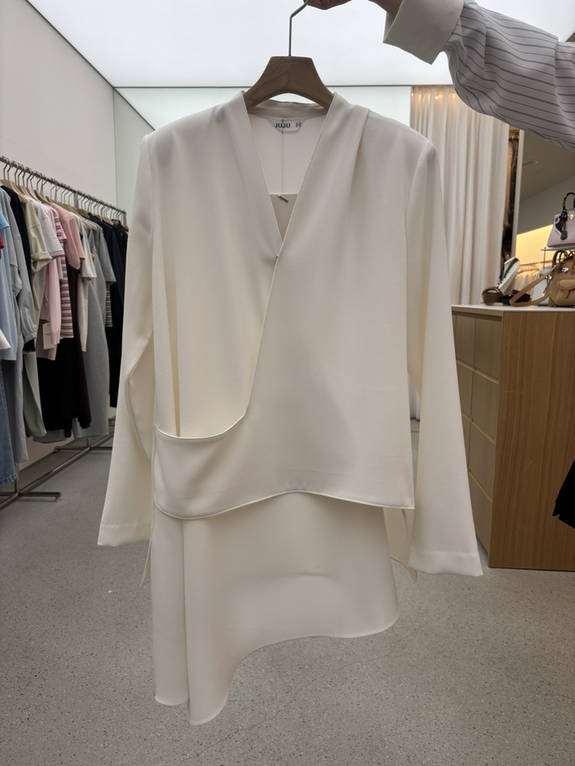 JUJU韓國東大門直郵女士新款人氣休閑時尚熱賣襯衫蕾絲衫JUJU襯衫/蕾絲衫圖色1