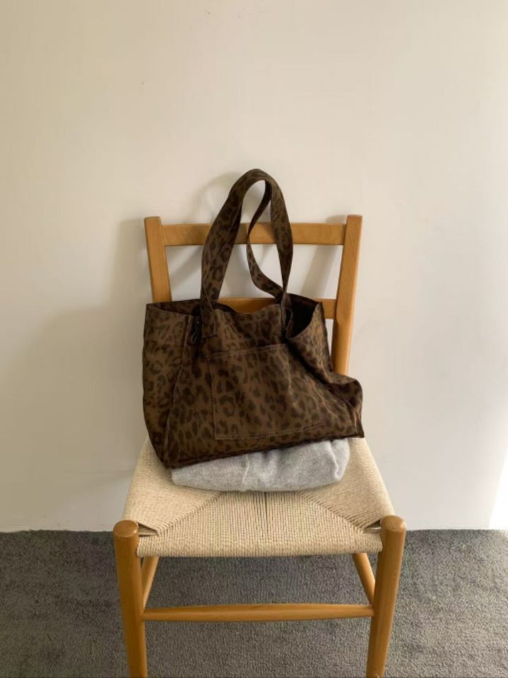 TROUVAILLE韓國東大門直郵女裝新品推薦26春夏單肩斜跨包豹紋TROUVAILLE單肩/斜跨包