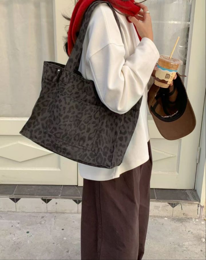 TROUVAILLE韓國東大門直郵女裝新品推薦26春夏單肩斜跨包豹紋TROUVAILLE單肩/斜跨包