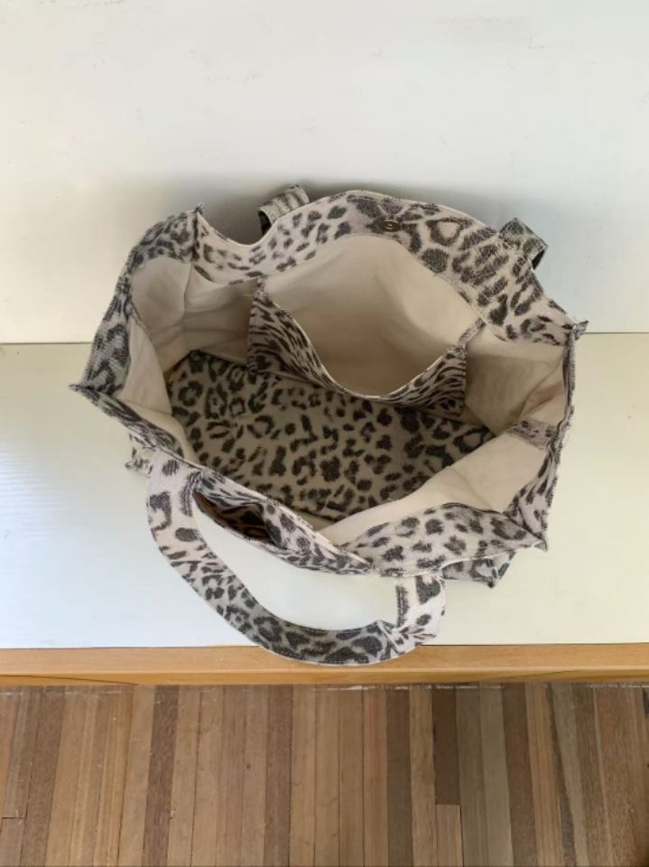 TROUVAILLE韓國東大門直郵女裝新品推薦26春夏單肩斜跨包豹紋TROUVAILLE單肩/斜跨包