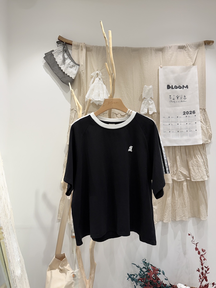 BLOOM韓國東大門直郵女裝新款職業熱賣時尚人氣休閑T恤棉質BLOOM-ST恤圖色3