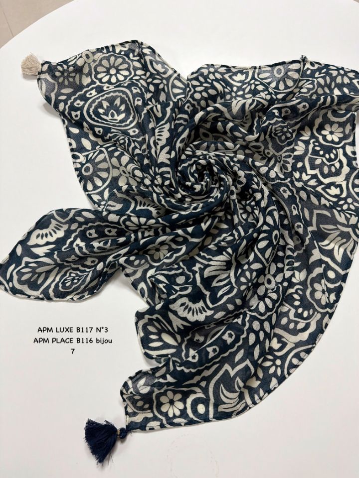 N3韓國直郵實拍女裝新款人氣職業時尚熱賣26春夏圍巾披肩流蘇N3圍巾/披肩