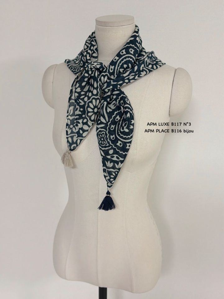 N3韓國直郵實拍女裝新款人氣職業時尚熱賣26春夏圍巾披肩流蘇N3圍巾/披肩