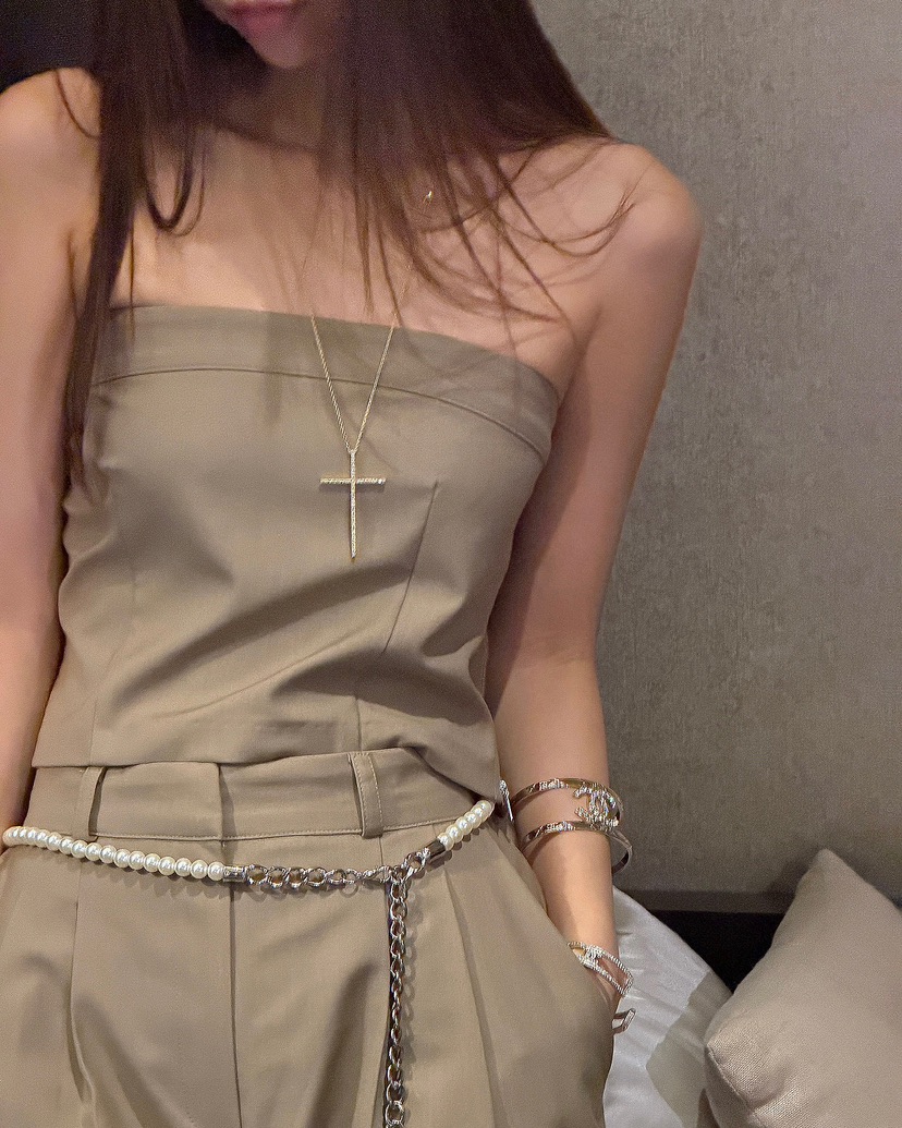 LOVE PULL韓國東大門直郵女士新品熱賣26春夏推薦吊帶背心LOVE PULL吊帶/背心