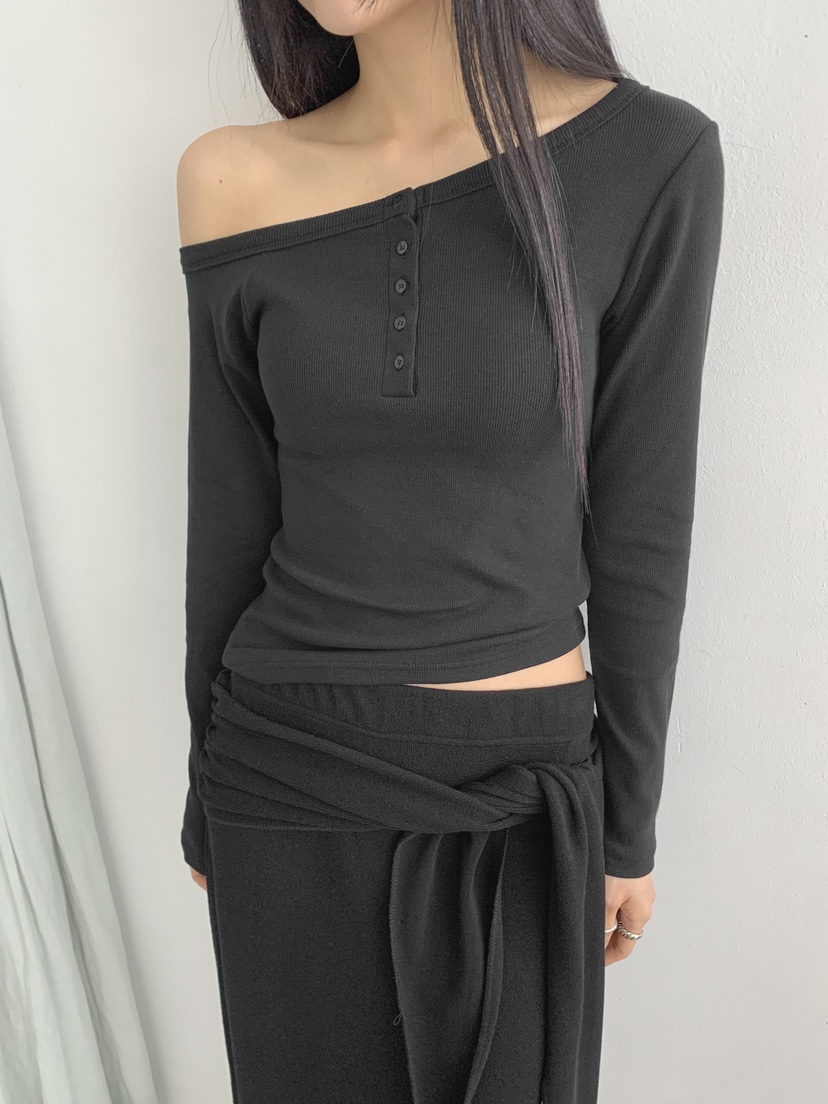 MOMENT韓國直郵女士新款推薦26春夏時尚熱賣職業人氣長袖T恤MOMENT/RECOVER長袖T恤圖色3