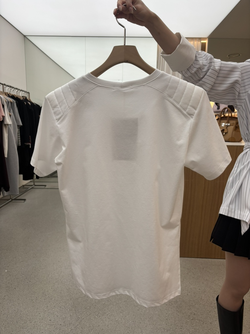 JUJU韓國東大門直郵女士新款推薦時尚職業熱賣人氣26春夏T恤JUJUT恤