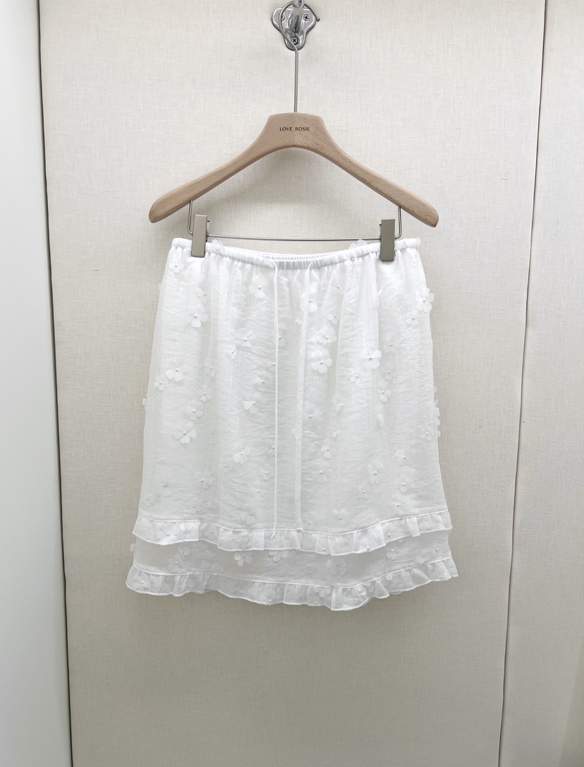 LOVE ROSIE韓國東大門代購女裝新款26春夏人氣推薦熱賣短裙LOVE ROSIE短裙圖色2