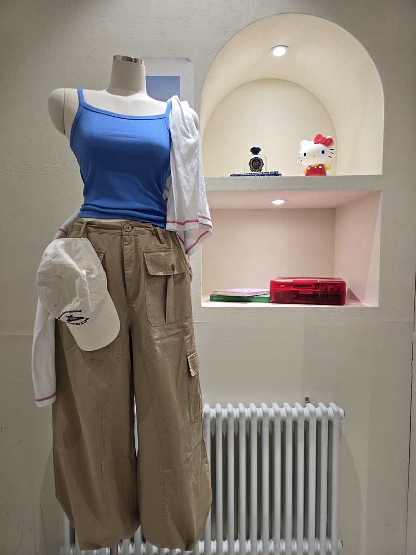 LIKEVAM韓國直郵實拍女裝新品人氣休閑熱賣推薦吊帶背心羅紋LIKEVAM吊帶/背心