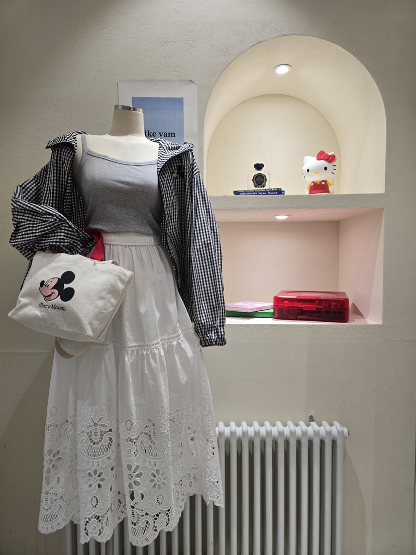 LIKEVAM韓國直郵實拍女裝新品人氣休閑熱賣推薦吊帶背心羅紋LIKEVAM吊帶/背心