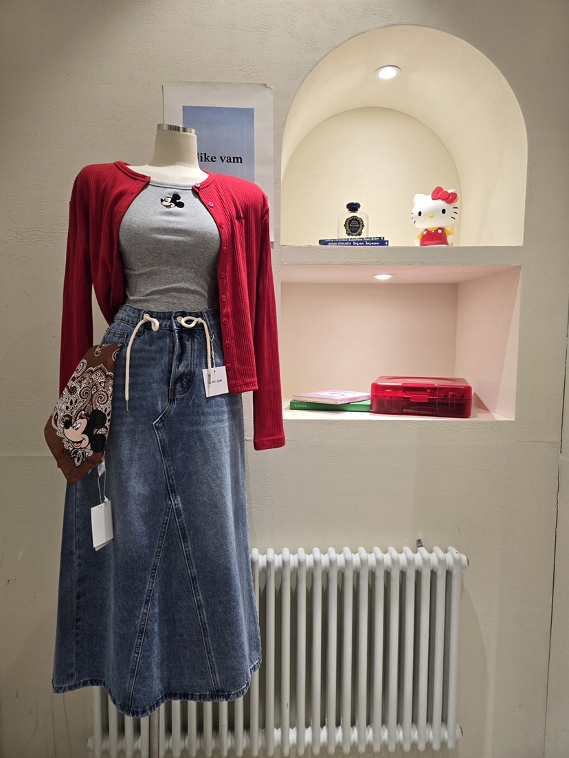 LIKEVAM韓國直郵實拍女裝新品人氣休閑熱賣推薦吊帶背心羅紋LIKEVAM吊帶/背心