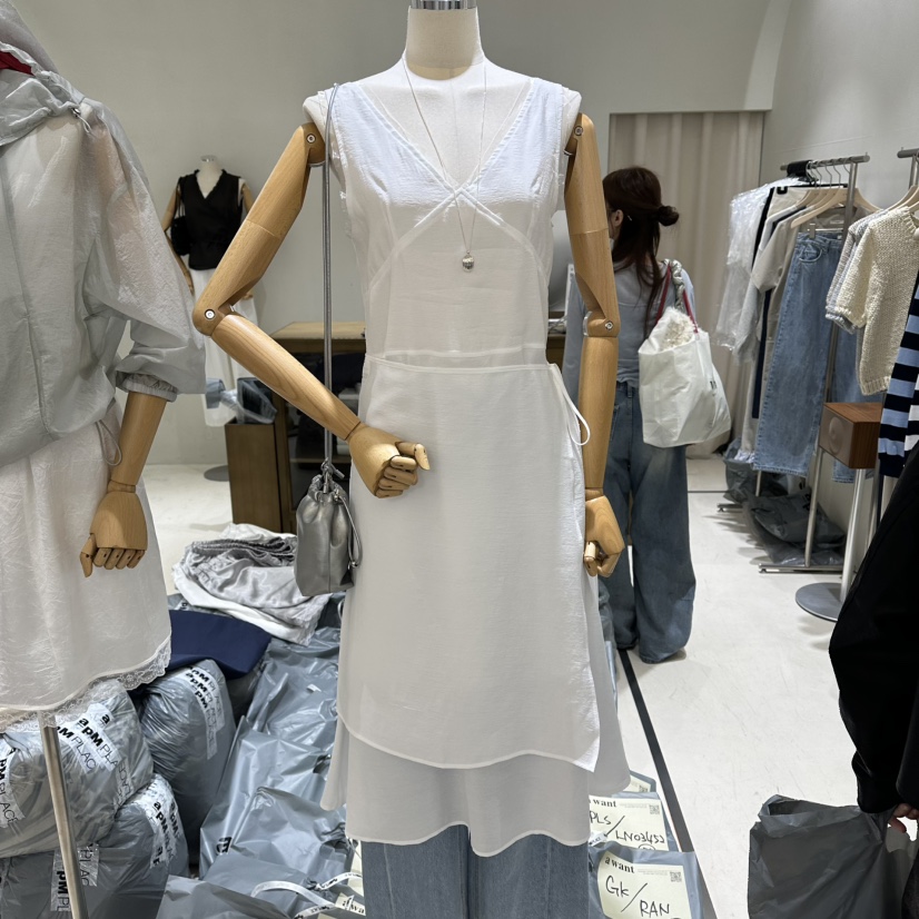 A WANT韓國代購女裝新品26春夏時尚休閑熱賣人氣套裝兩件套A WANT套裝圖色1