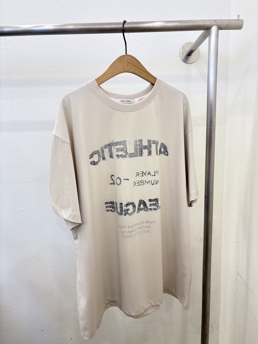 LUMIPLE韓國東大門直郵女裝新款人氣職業時尚休閑26春夏T恤LUMIPLET恤圖色2