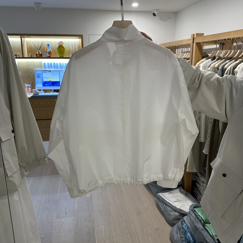 ROUNDER韓國東大門代購女裝新品熱賣職業時尚襯衫蕾絲衫口袋ROUNDER襯衫/蕾絲衫