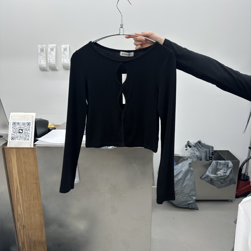 ENHANCE韓國東大門直郵女裝新款時尚熱賣長袖T恤不含內搭ENHANCE/HOPESMORE長袖T恤圖色3