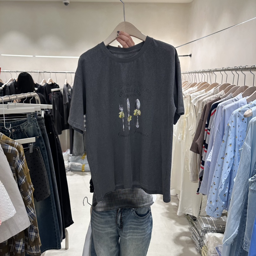 Color B韓國東大門代購女裝新品熱賣時尚職業推薦26春夏T恤Color BT恤圖色2