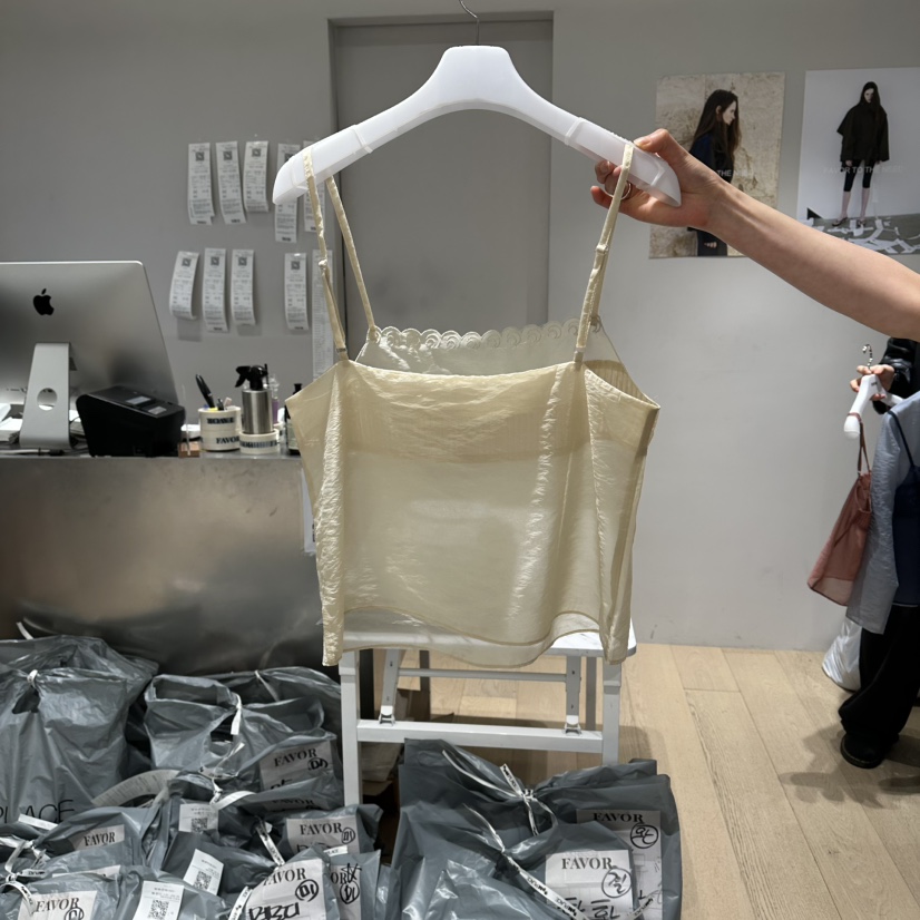 FAVOR-P韓國東大門代購女裝新品推薦時尚吊帶背心不含內搭FAVOR-P吊帶/背心