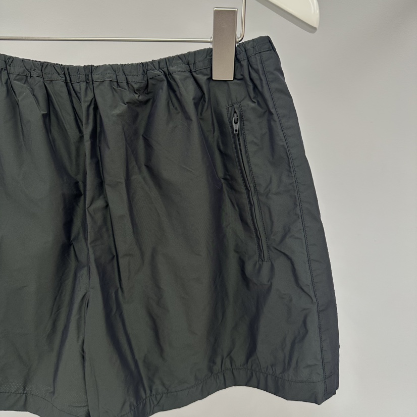 WATER/RIVER韓國直郵實拍女裝新款推薦時尚職業熱賣短褲WATER/RIVER短褲