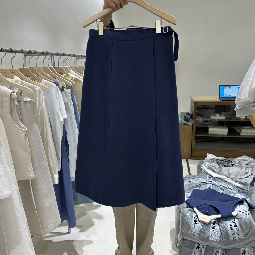 A WANT韓國直郵女士新款推薦休閑26春夏時尚熱賣職業長裙A WANT長裙圖色3