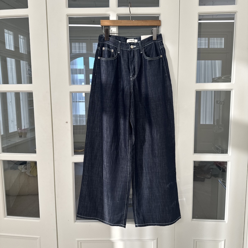 LUMIPLE韓國代購女士新款26春夏熱賣人氣職業時尚推薦牛仔褲LUMIPLE牛仔褲圖色1