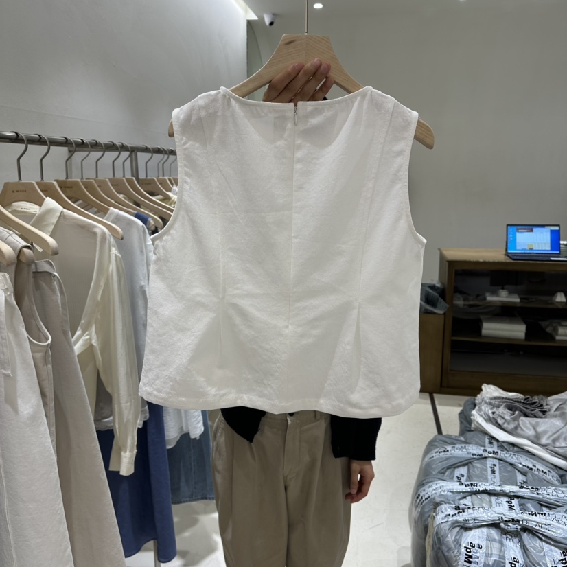 A WANT韓國代購女士新品職業26春夏熱賣推薦時尚吊帶背心A WANT吊帶/背心