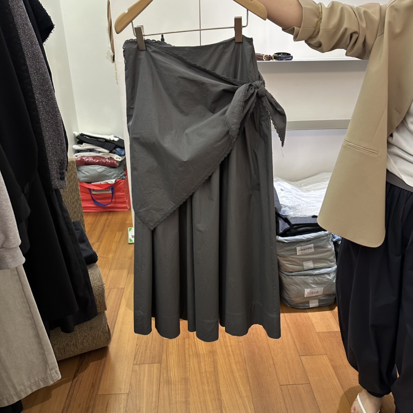 NAVE韓國直郵實拍女士新品推薦人氣26春夏熱賣休閑時尚長裙NAVE長裙圖色2