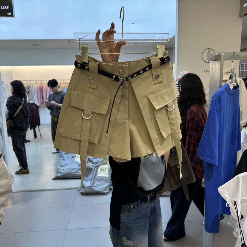 AMOUR韓國東大門直郵女裝新款推薦職業26春夏短褲不含腰帶AMOUR短褲圖色1