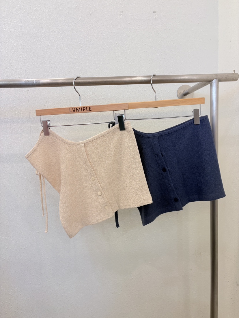 LUMIPLE韓國東大門直郵女士新款人氣熱賣推薦吊帶背心紐扣LUMIPLE吊帶/背心