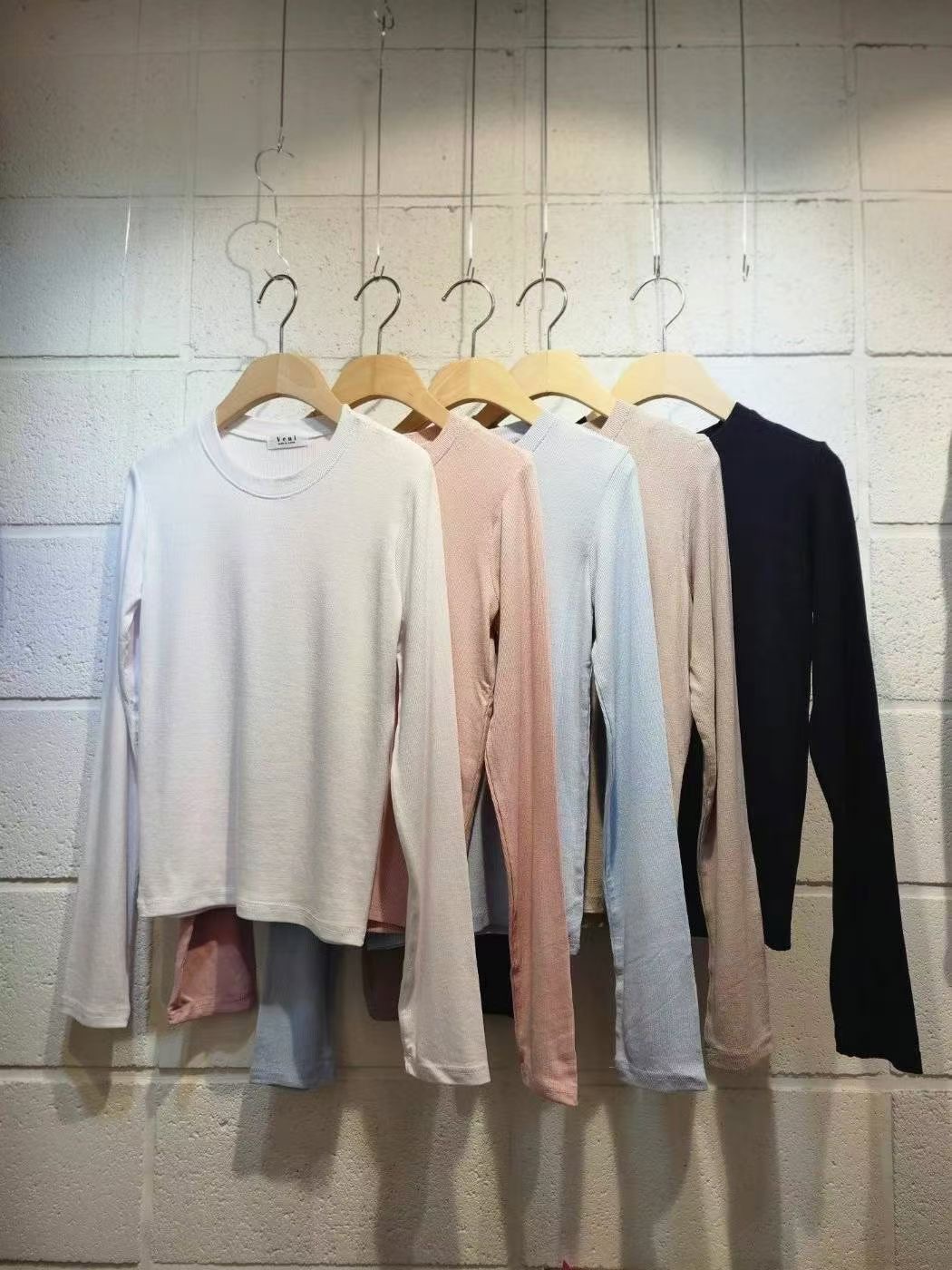 VENI東大門代購女士新款熱賣推薦人氣時尚長袖T恤柔軟羅紋VENI長袖T恤圖色3左三色
