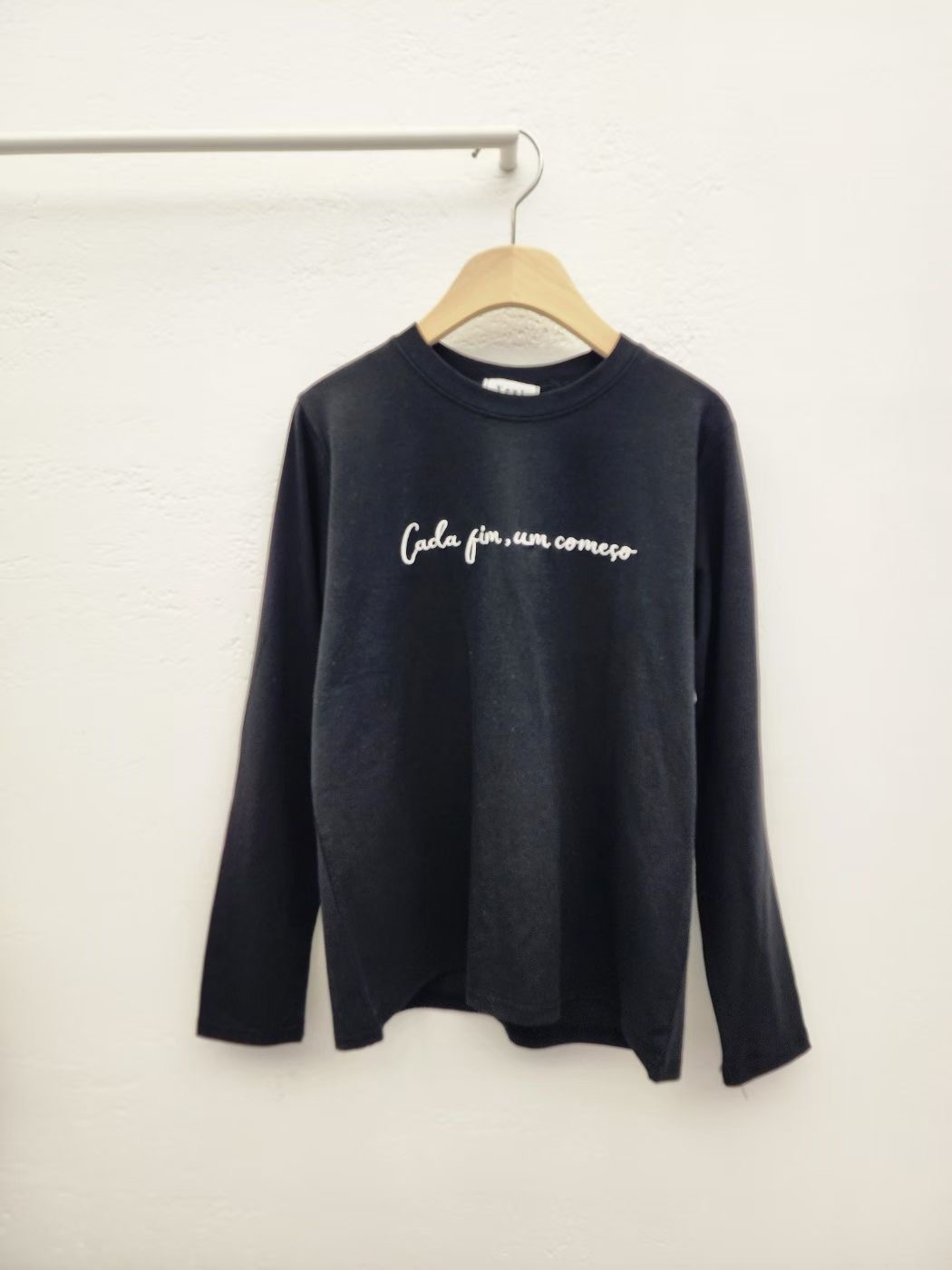 VENI東大門實拍女裝新品推薦休閑26春夏長袖T恤莫代爾棉質VENI長袖T恤圖色3