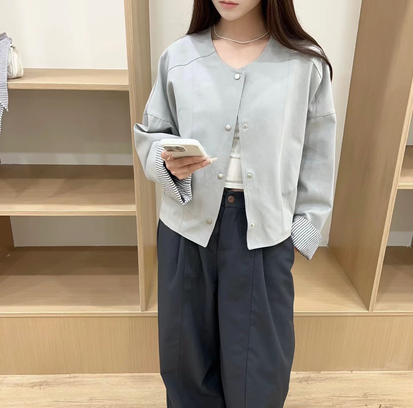 VIVANI東大門實拍女裝新品熱賣推薦休閑夾克含絲巾套裝圍巾VIVANI夾克