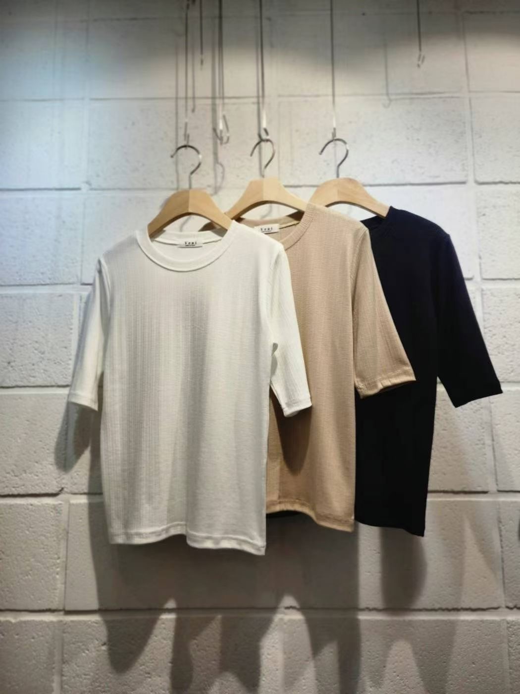 VENI韓國代購女裝新款推薦26春夏時尚真品熱賣休閑人氣T恤VENIT恤