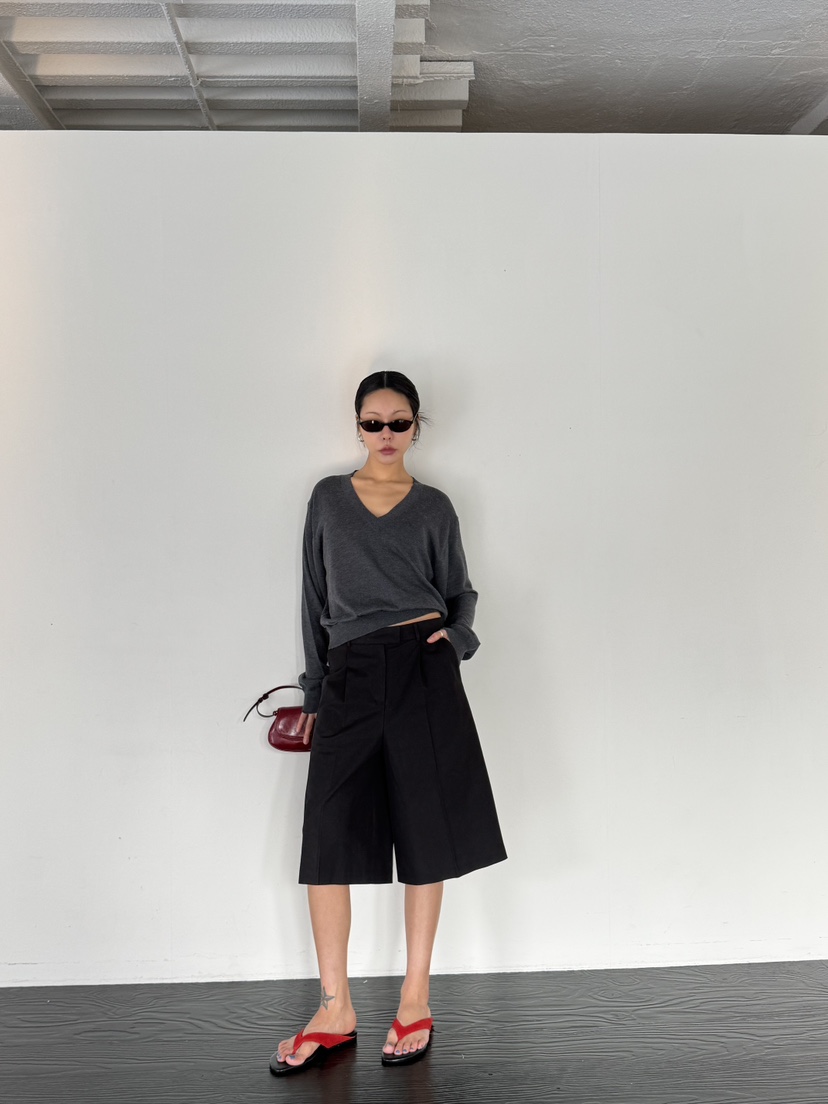 LIMLIMLIM韓國代購女士新品職業推薦26春夏休閑人氣時尚短褲LIM LIM LIM短褲圖色2