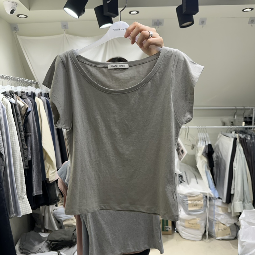 OWNS韓國直郵女裝新款26春夏推薦休閑人氣時尚熱賣職業T恤OWNS HAUST恤圖色2