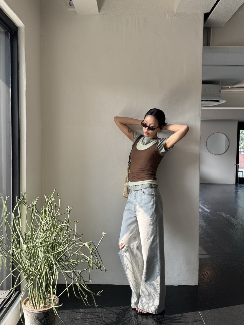 LIMLIMLIM韓國東大門代購女裝新款時尚人氣牛仔褲水洗牛仔布LIM LIM LIM牛仔褲