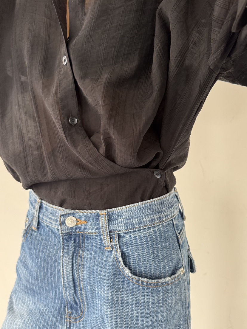 LIMLIMLIM韓國代購女裝新品熱賣時尚推薦職業26春夏襯衫蕾絲衫LIM LIM LIM襯衫/蕾絲衫